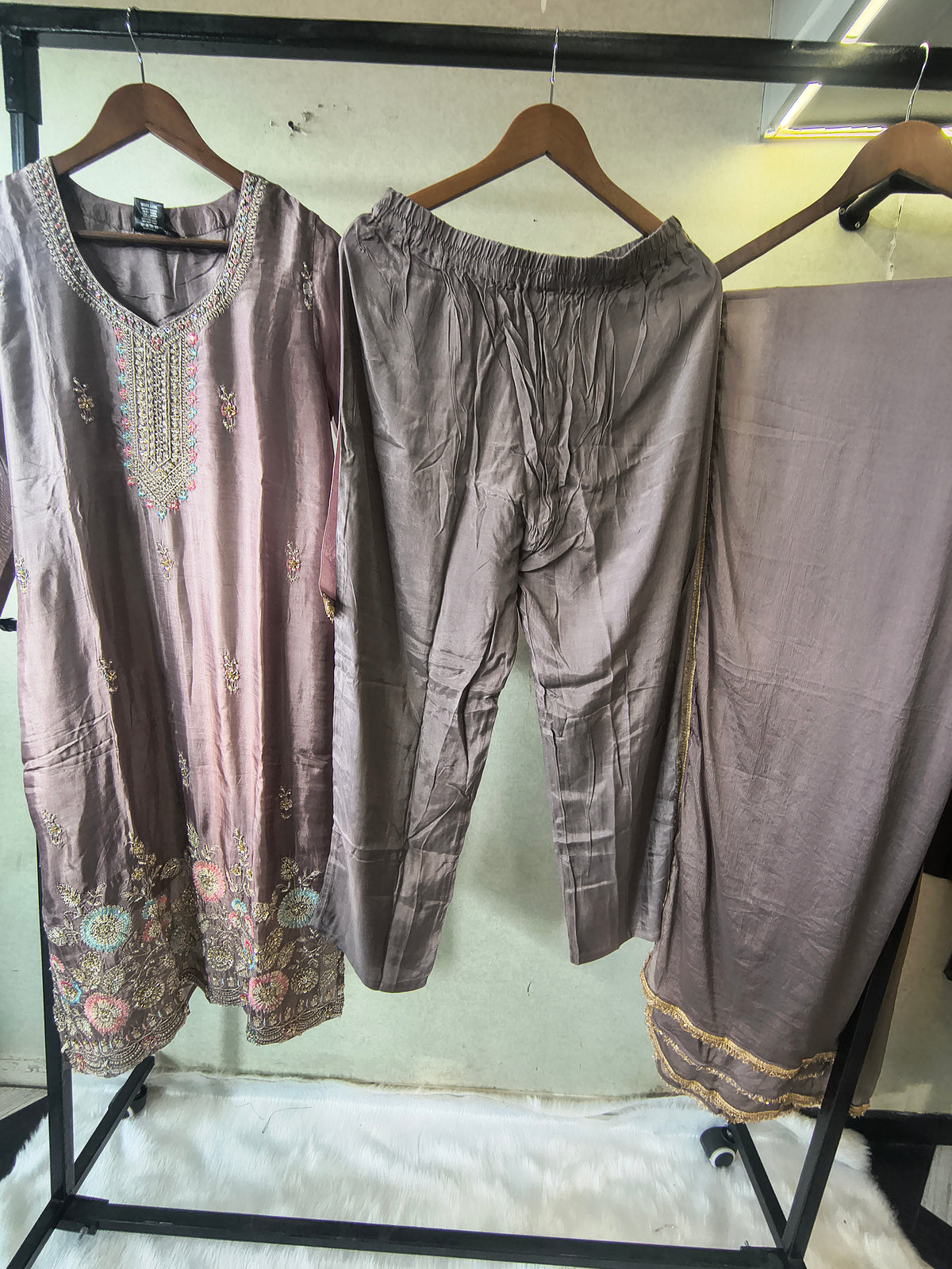 Taupe Grey Embroidered Straight Kurta Set with Pastel Floral Hem, Handcrafted Yoke & Lace Border Dupatta – Premium 3 Piece Ethnic Ensemble