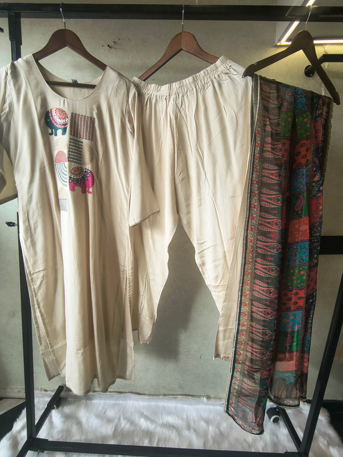 Ivory Cotton Kurta Set with Elephant Motif & Printed Dupatta – Premium 3 Piece Ethnic Ensemble