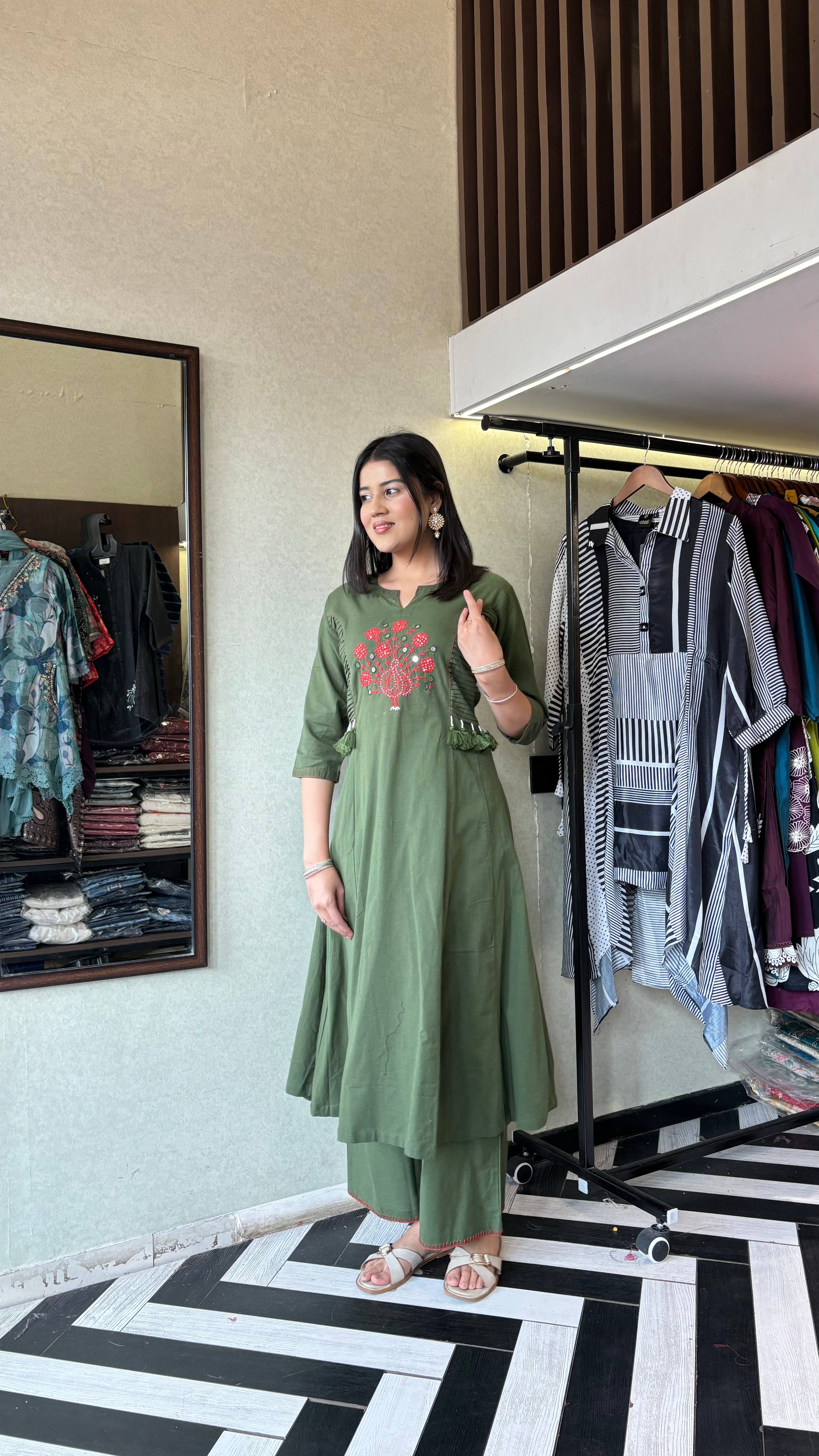 Image of Tadko Designer 2 Piece Set
