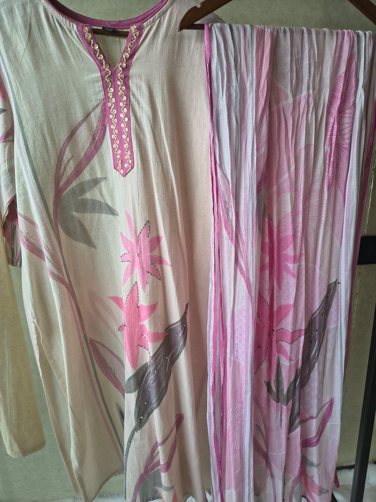 Premium Blush Pink Floral Printed Straight Kurta Set with Churidar Pants & Soft Printed Dupatta