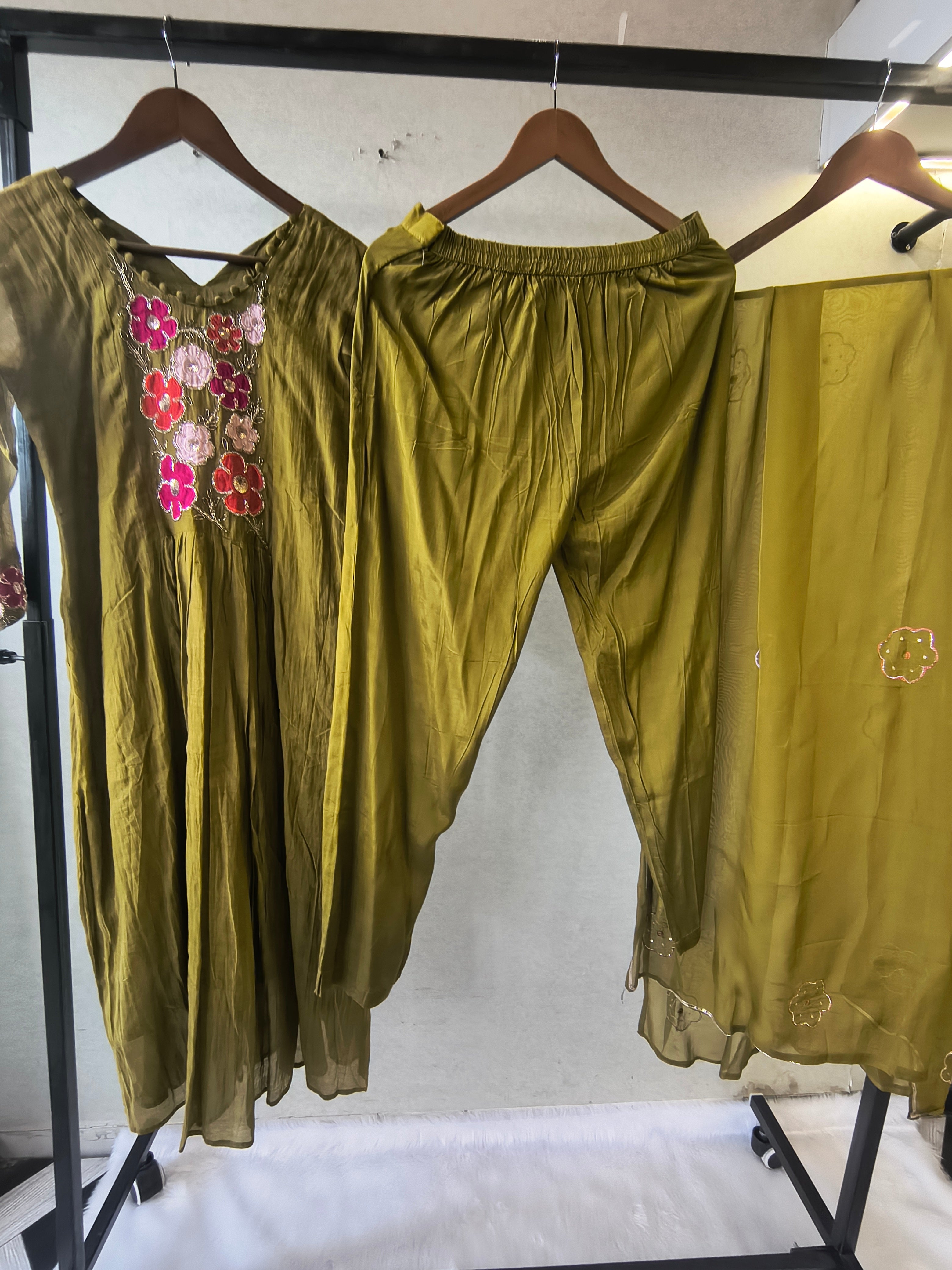 Image of Olive Green Floral Hand-Embroidered Kurta Set with Organza Dupatta | Premium 3 Piece Ethnic Suit