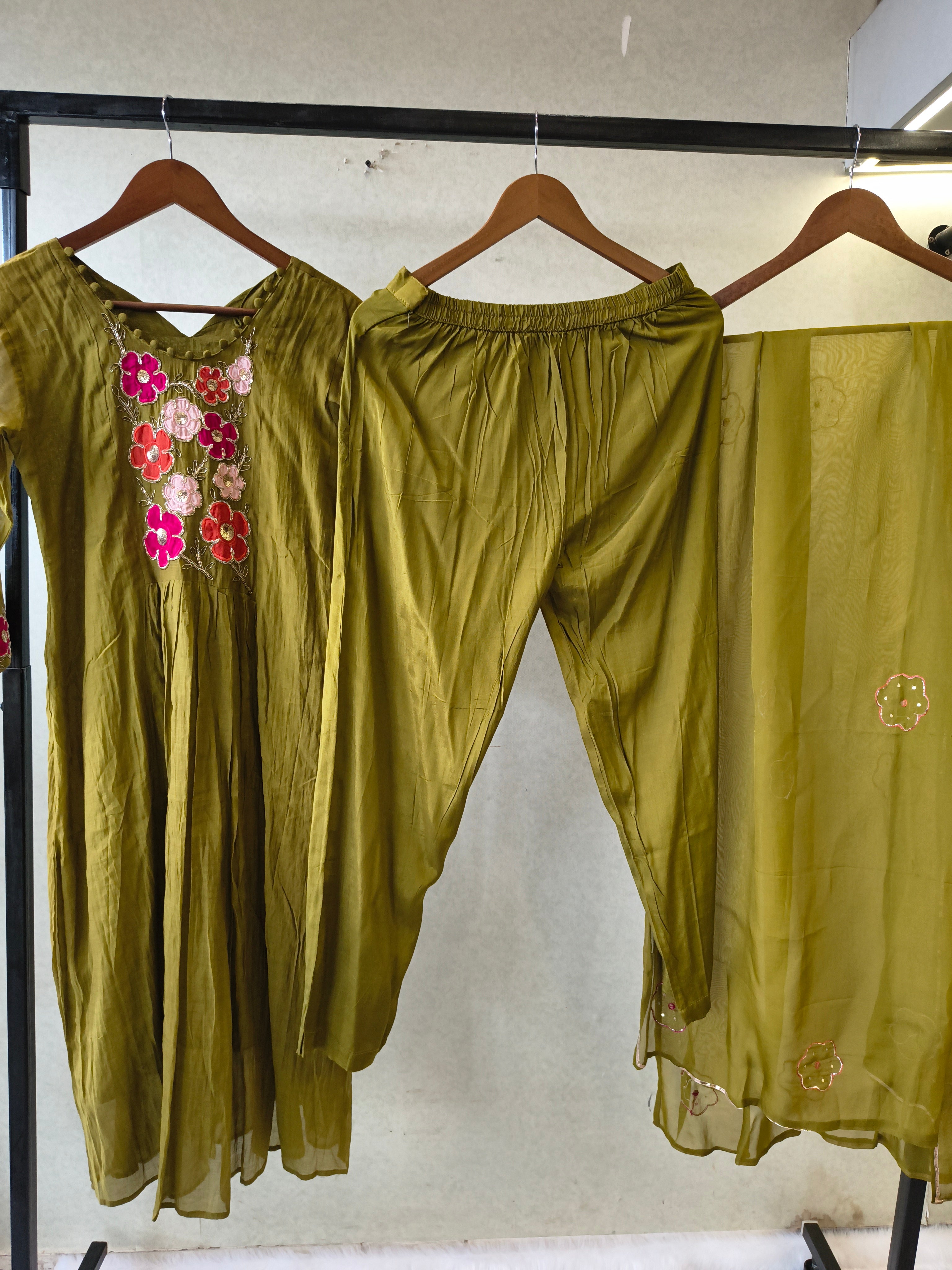 Image of Olive Green Floral Hand-Embroidered Kurta Set with Organza Dupatta | Premium 3 Piece Ethnic Suit