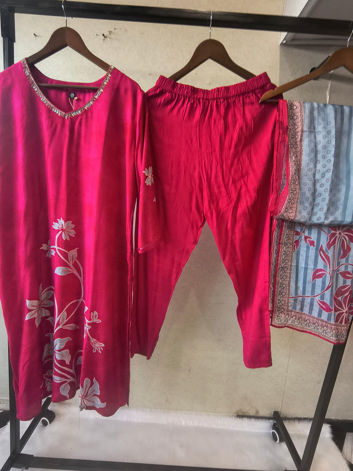 Premium Fuchsia Floral Printed Kurta Set with Embellished Neckline & Contrast Dupatta