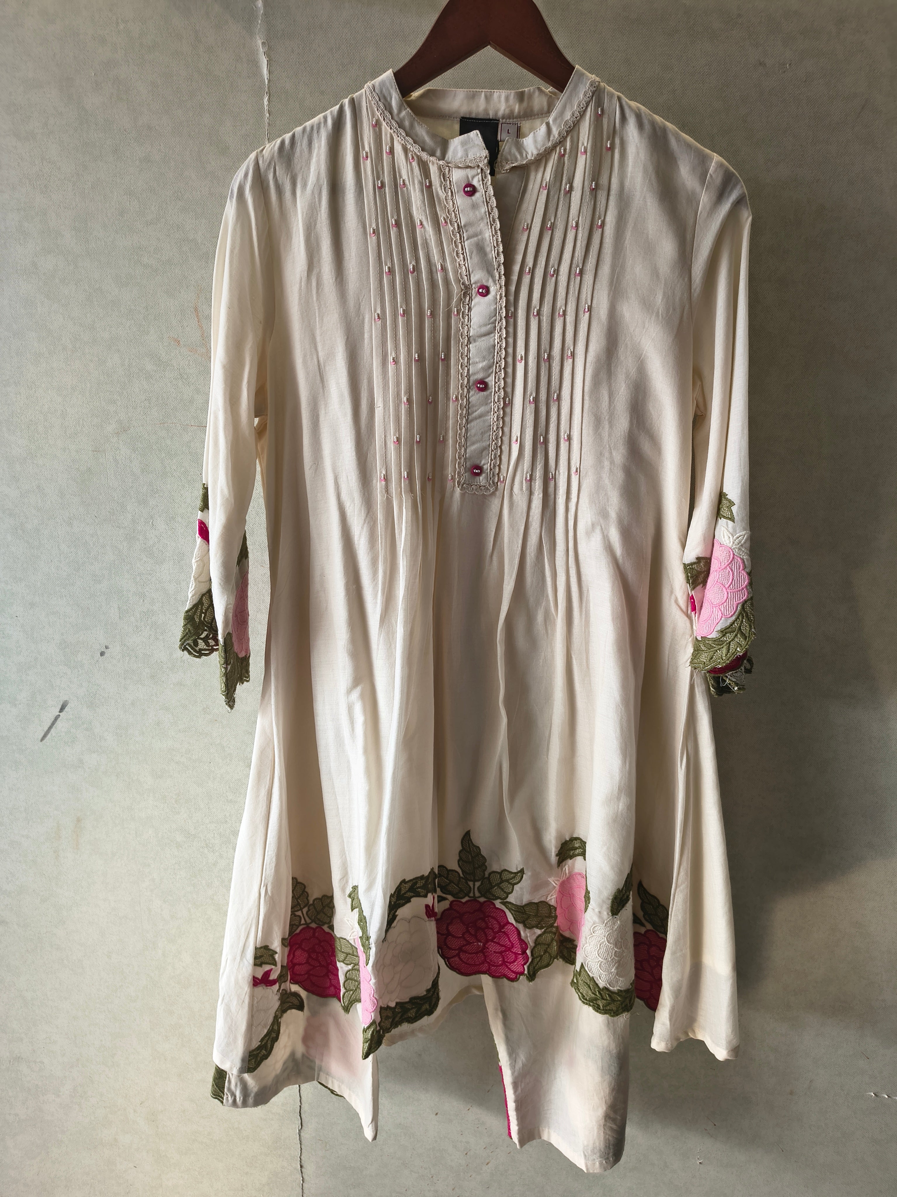 Image of Ivory Floral Embroidered Pintuck Designer Kurta Pant Co-Ord Set