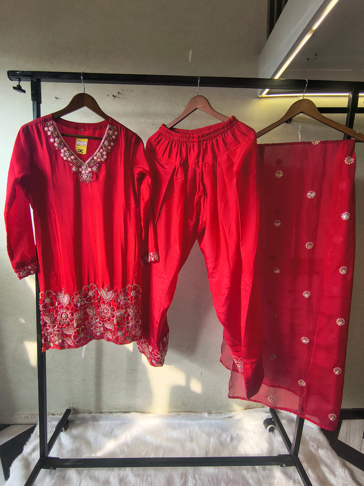 Ruby Red Embroidered Straight Kurta Set with Floral Thread Work, Designer Neckline & Embellished Dupatta – Premium 3 Piece Ethnic Ensemble