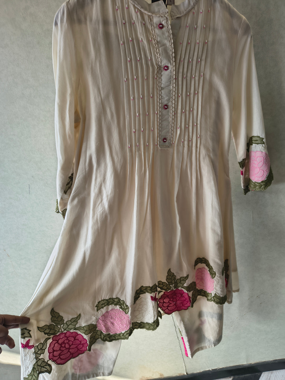 Ivory Floral Embroidered Pintuck Designer Kurta Pant Co-Ord Set