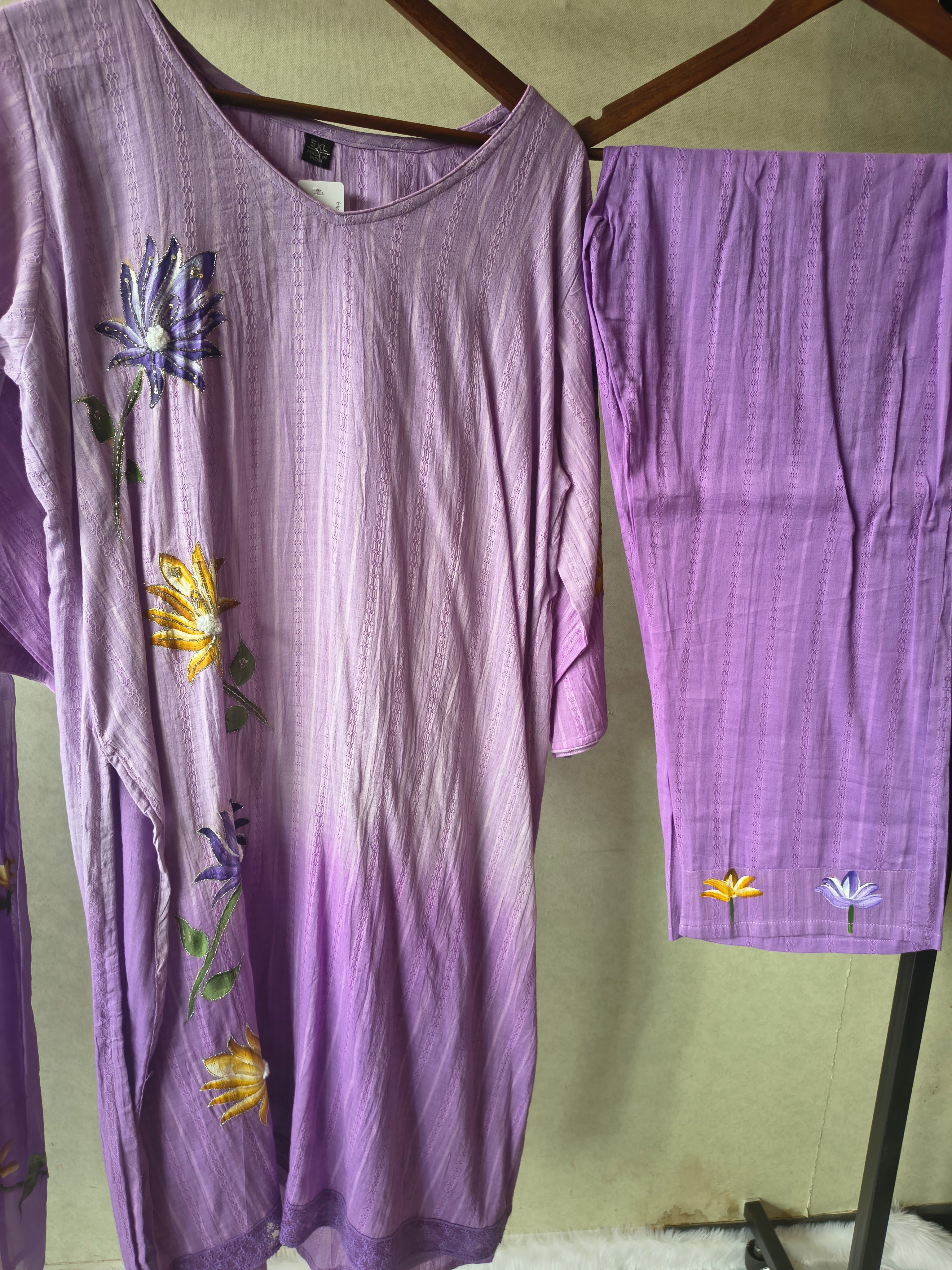 Image of Premium Lavender Embroidered Straight Kurta Set with Floral Dupatta & Straight Pants