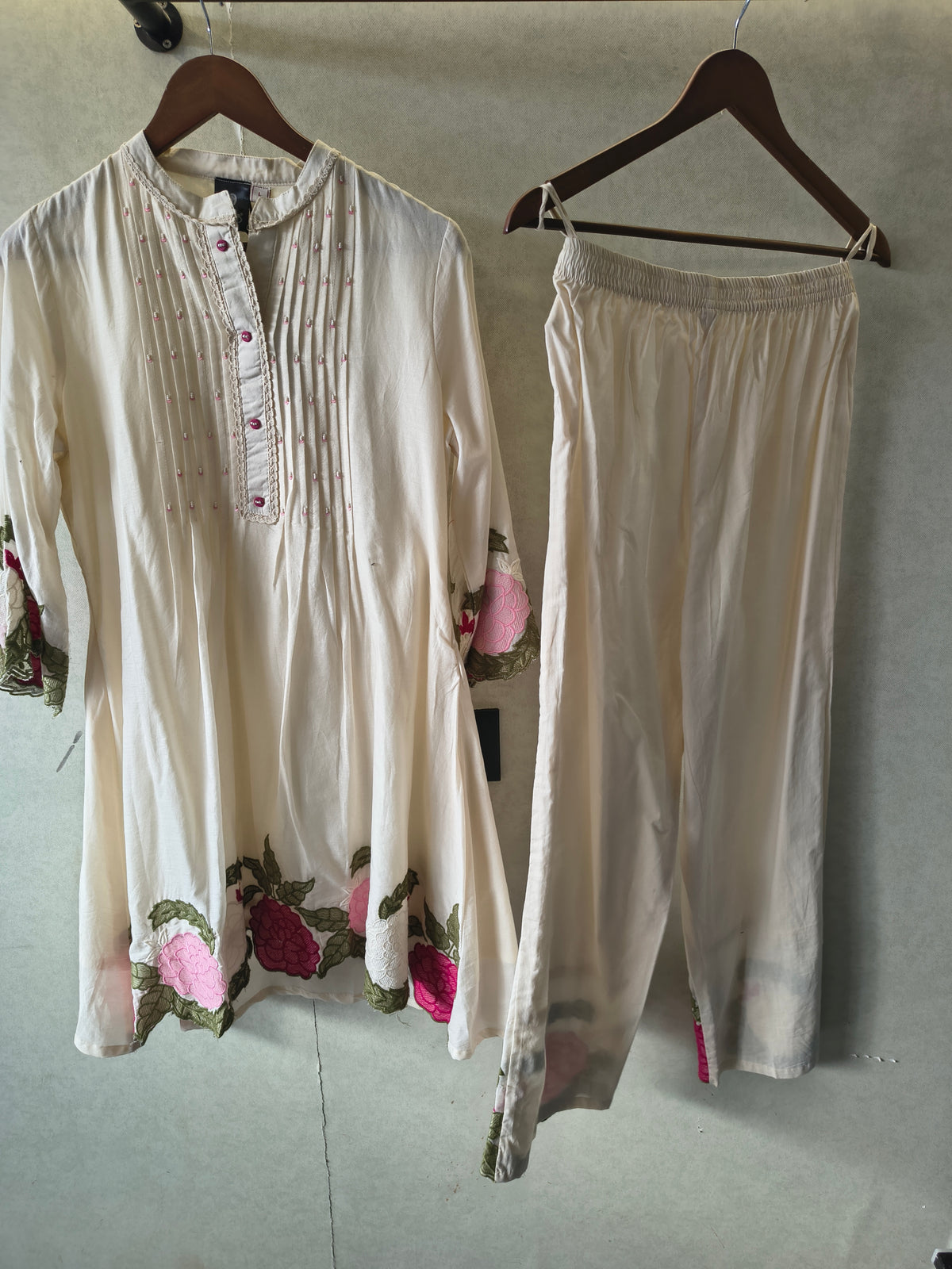 Ivory Floral Embroidered Pintuck Designer Kurta Pant Co-Ord Set